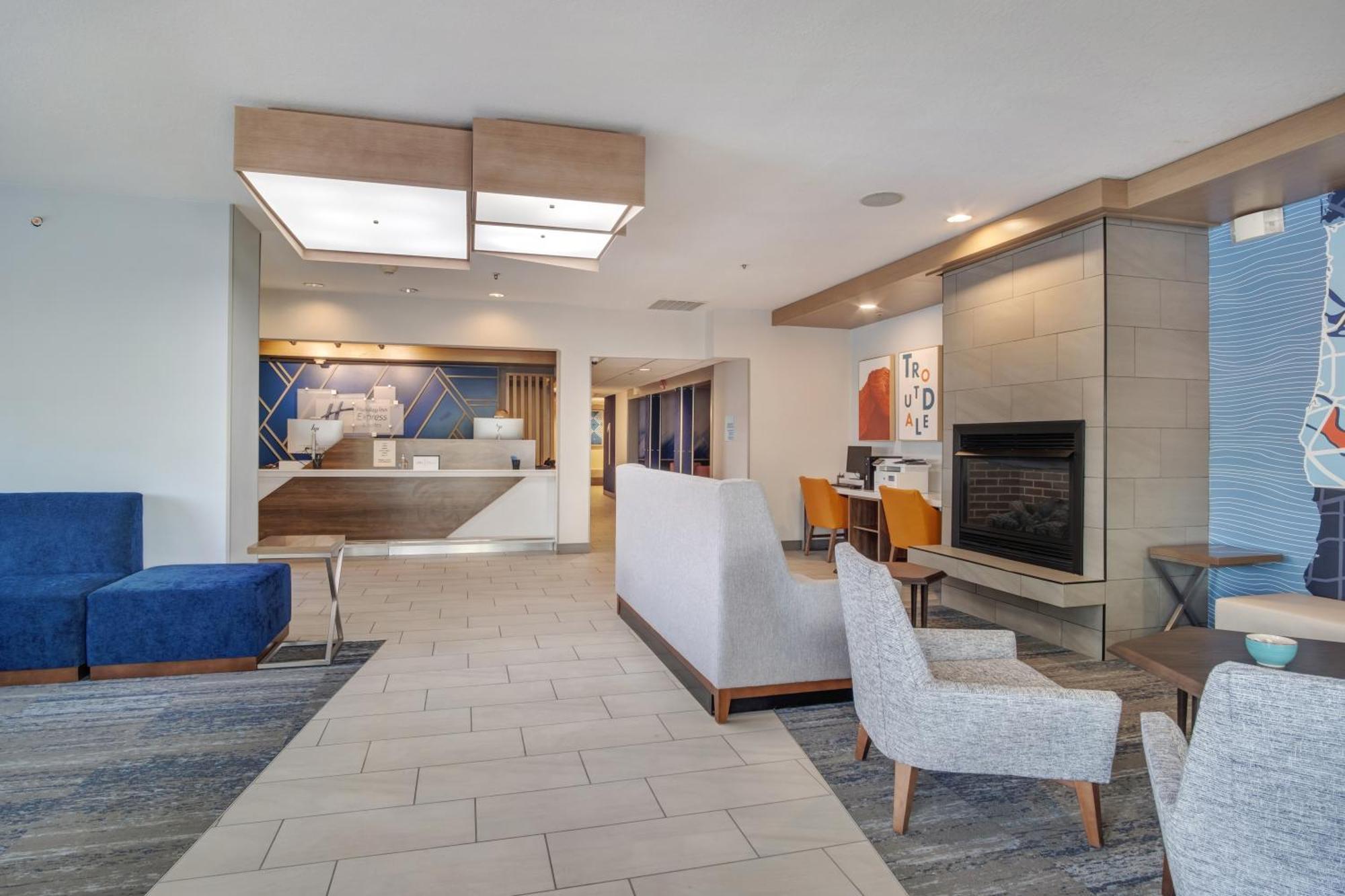 Holiday Inn Express Portland East - Columbia Gorge By Ihg Troutdale Bagian luar foto