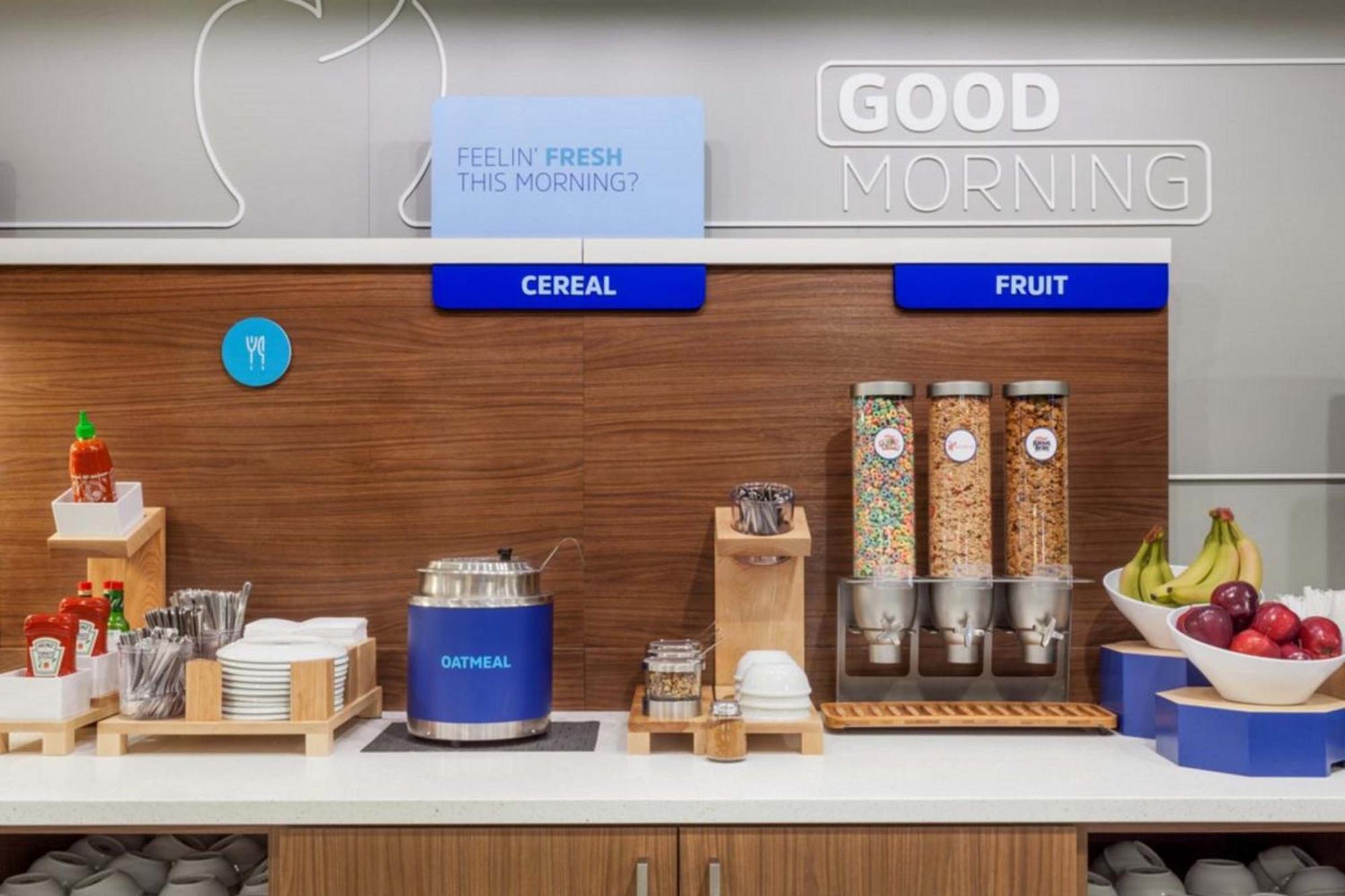 Holiday Inn Express Portland East - Columbia Gorge By Ihg Troutdale Bagian luar foto
