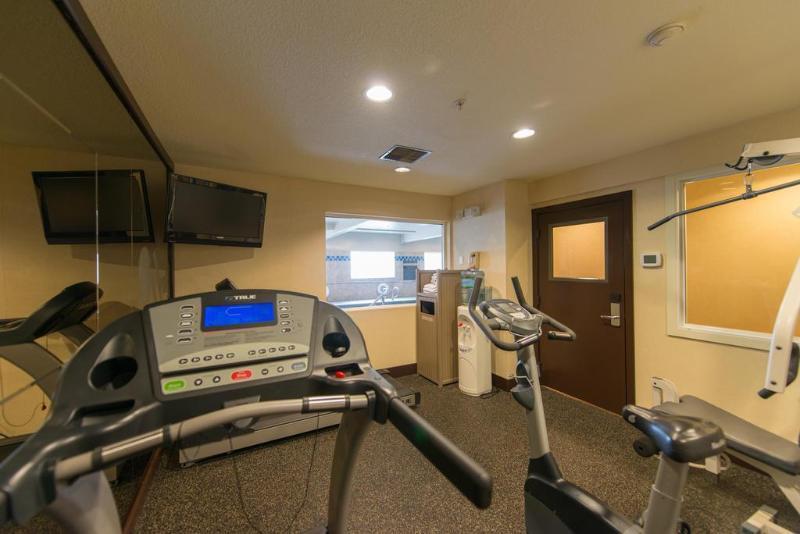 Holiday Inn Express Portland East - Columbia Gorge By Ihg Troutdale Bagian luar foto